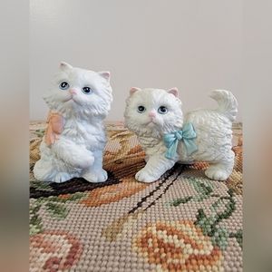 HOMCO Vintage Pair of Persian Kittens